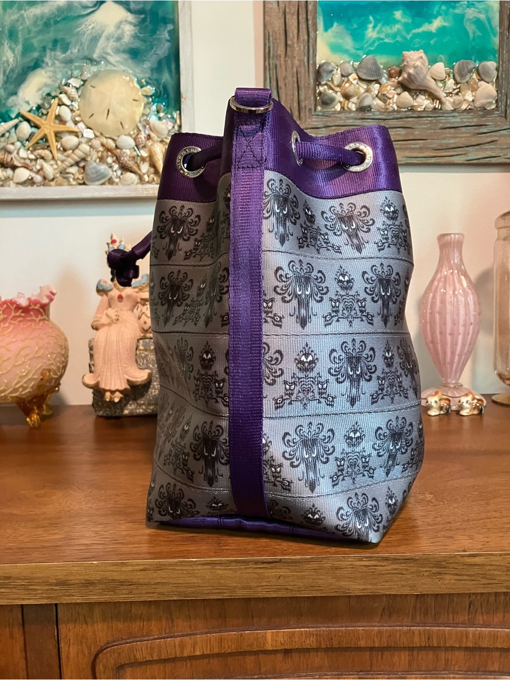 Harvey Seatbelt Disney Haunted Mansion Parkhopper Crossbody Purse - Picture 5 of 7